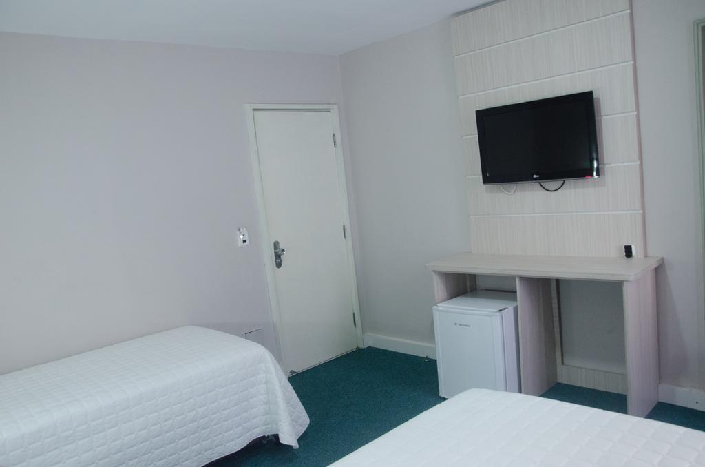 Rede Andrade San Martin Hotel Curitiba Exterior photo